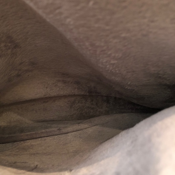 Laptop bag in white and pink marble print - Picture 6 of 8